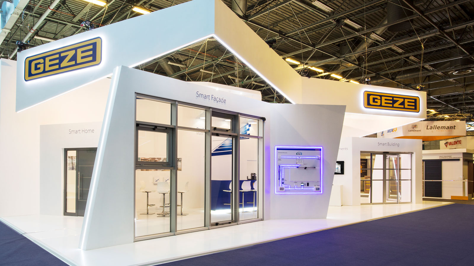 Stand-Design-Geze-Batimat-LED edge