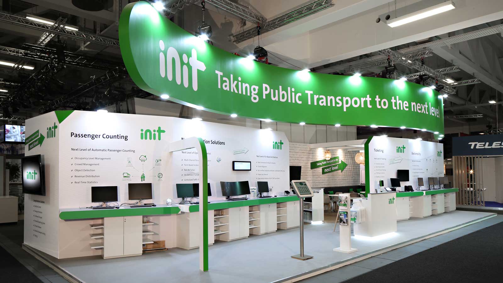 Stand-Design-Init-Innotrans22-Wave