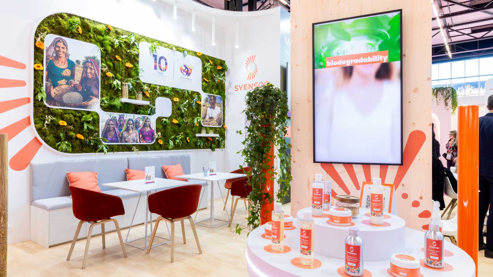 Stand-Design-Syensqo-InCosmetics-Vegetal wall 2025
