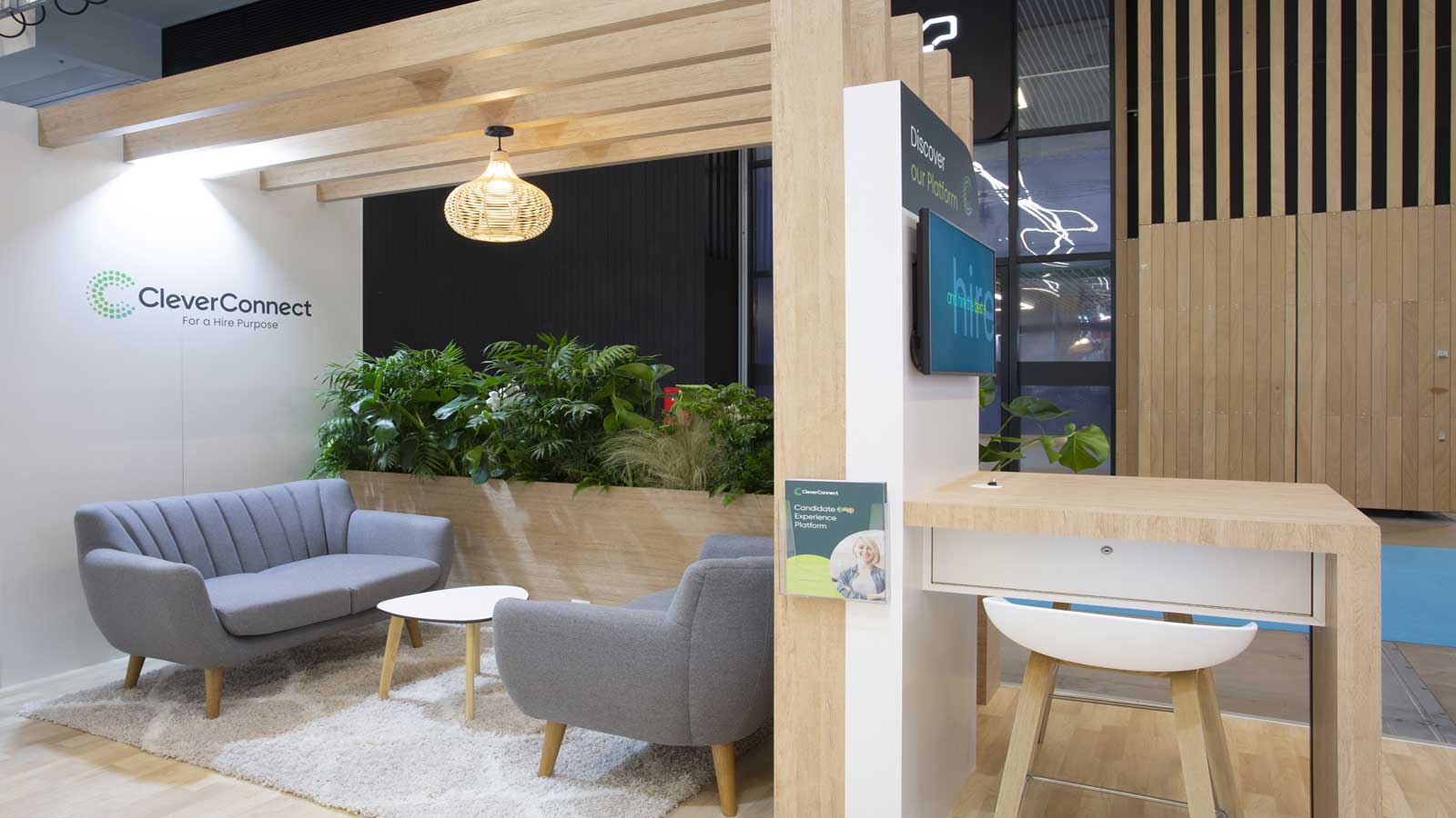 Stand-Design-CleverConnect-Unleash-Lounge