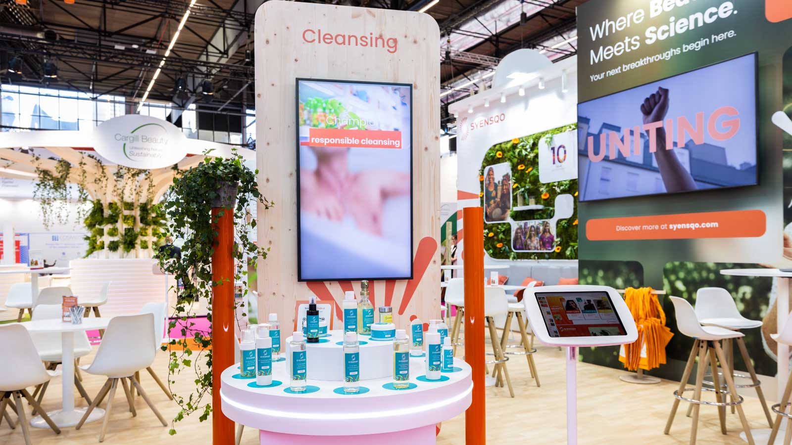 Stand-Design-Syensqo-InCosmetics-Product displays 2025