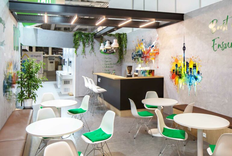 Stand-Design-Init-Innotrans-Street-Art