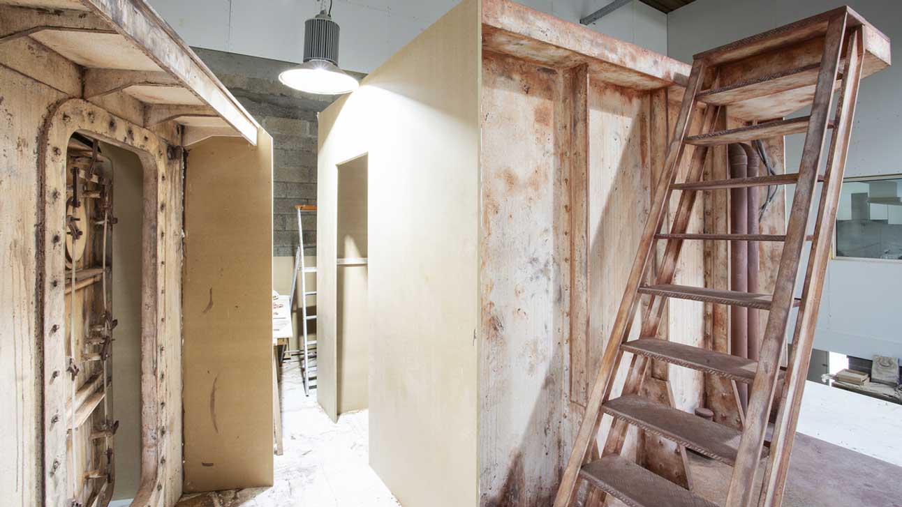 Stand-Design-EMD-Painting-set