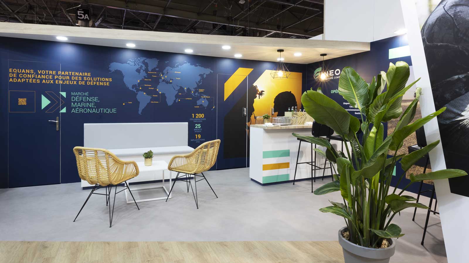Stand-Design-Equans-Eurosatory-Lounge-bar